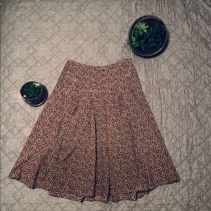 Flowing Talbots silk skirt with tinny leaf pattern